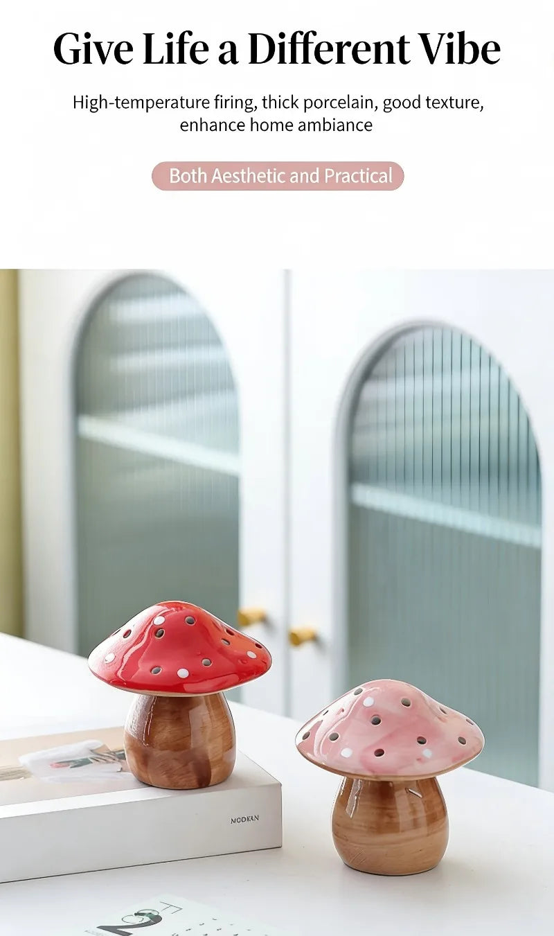 Fée, lampe champignon en céramique émaillée à chapeau percé de petits trous — vue 5