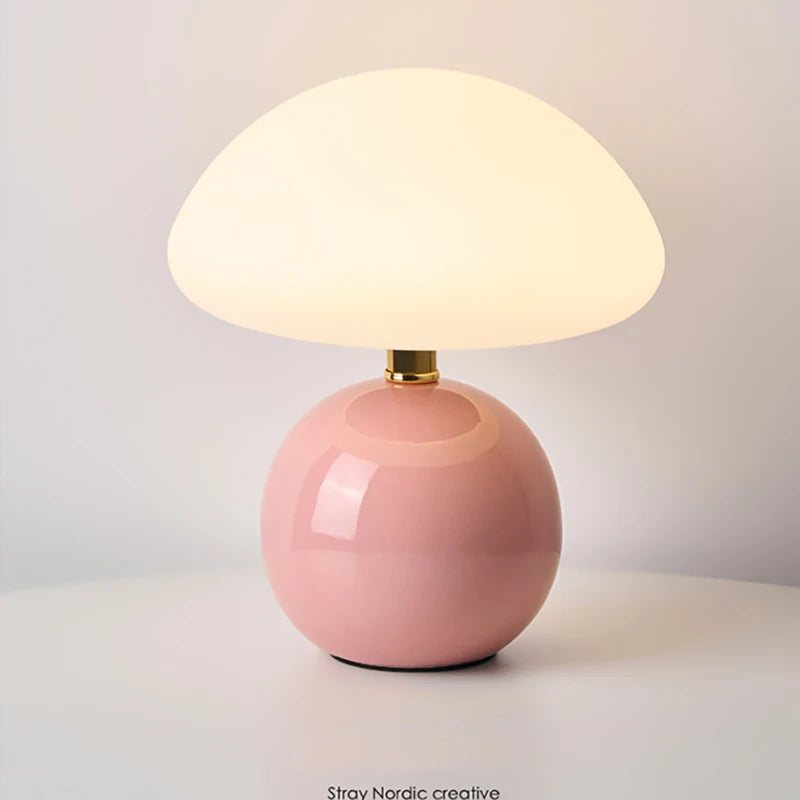Bille, lampe champignon à pied boule en céramique émaillée et abat-jour dôme — vue 2