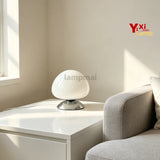 Lune, lampe champignon en verre sur base disque chromée, 16 cm — vue 4