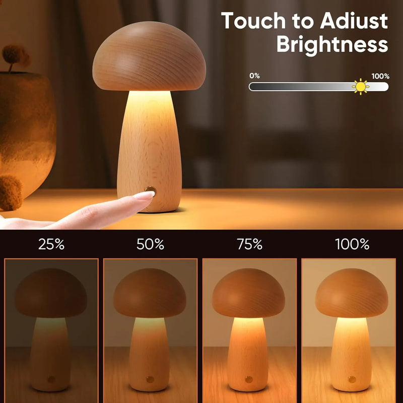 Morille, veilleuse champignon en bois tourné, bouton tactile en laiton — vue 4